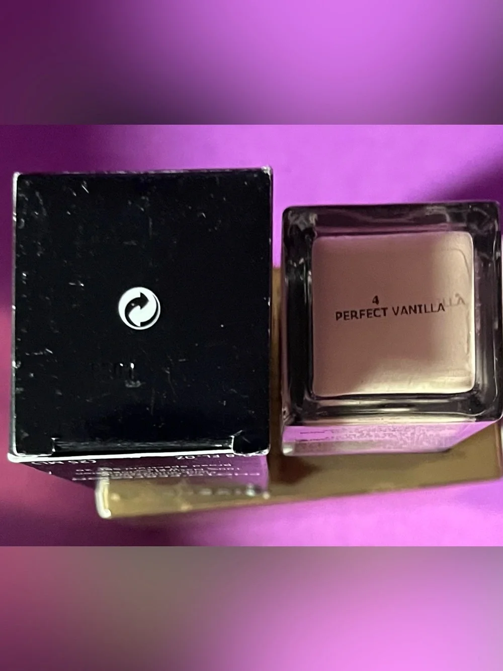 Givenchy - Photo'PerfeXion - Fluid Foundation – shade #4  perfect vanilla (NWOT)